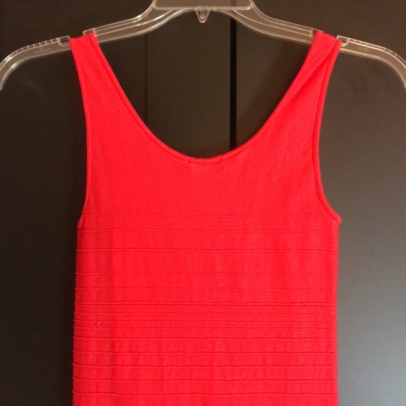♥️💋 NWT! Red Hot Bodycon Bebe Dress. Sizzle in this stunner! Size M/L - Picture 7 of 12